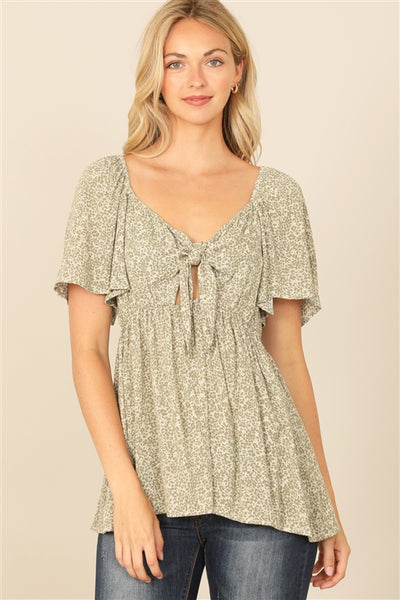 "Knotted" Olive Front Cute Top