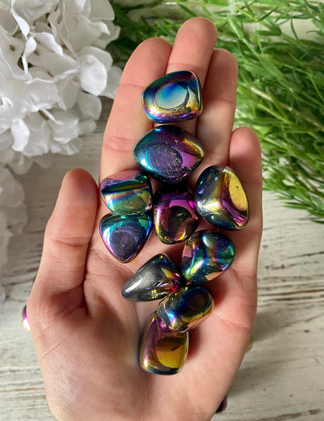 Rainbow Aura Quartz (tumbled)